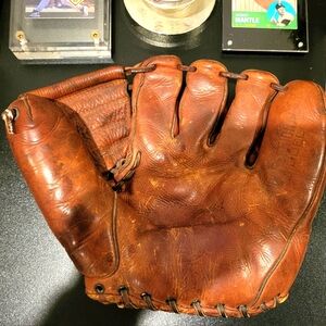 Vintage Leather Baseball Glove
